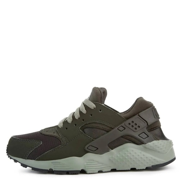Nike Huarache Sneakers - 4Y -  Sequoia/Dark Stucco - Picture 13 of 13